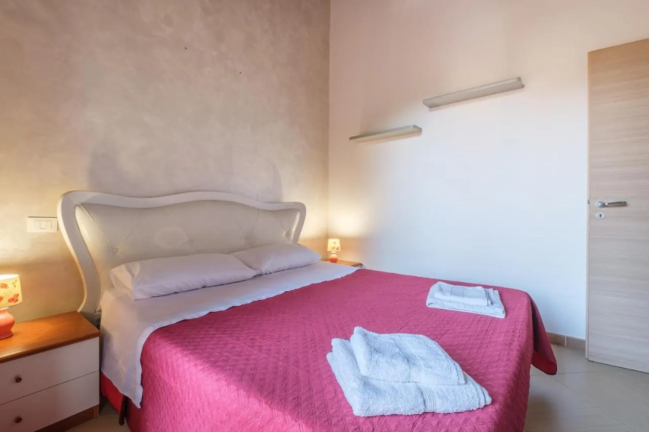 Casa Vacanza Josephine Villa Barcellona Pozzo di Gotto 0*,  Italia