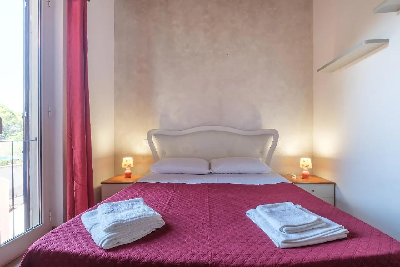 Casa Vacanza Josephine Villa Barcellona Pozzo di Gotto Casa vacanze